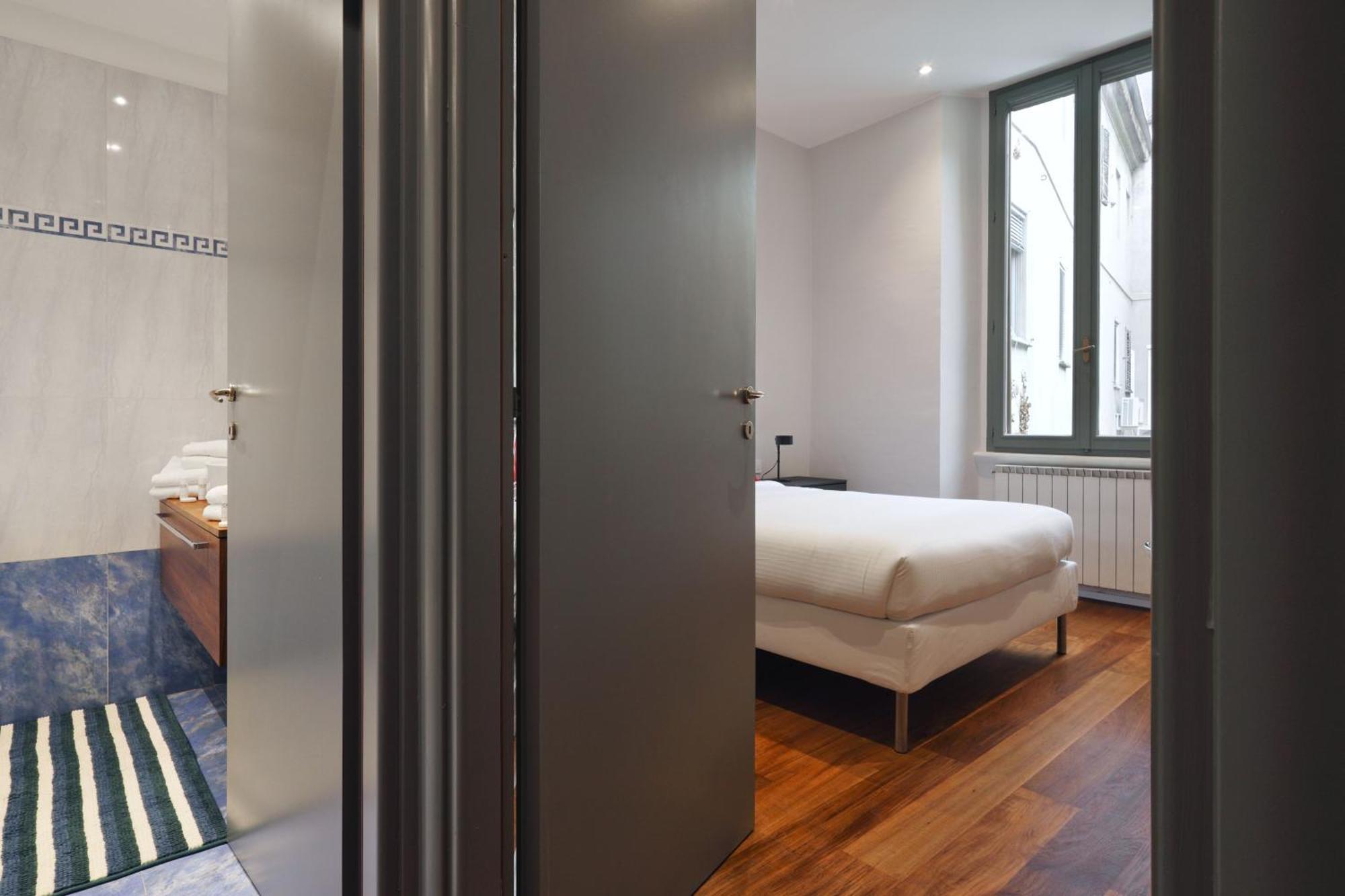 Joivy Modern Flat Near Duomo Di Milano Appartement Buitenkant foto